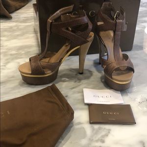 Stunning Gucci heel